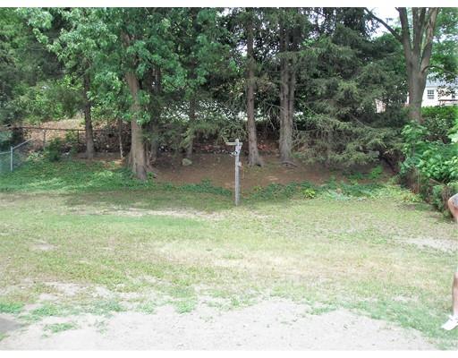 22 Gatewood Rd, Springfield, MA 01119 photo 11