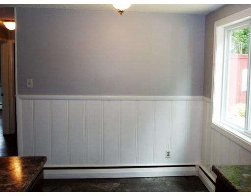 22 Gatewood Rd, Springfield, MA 01119 photo 5