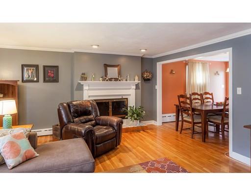 33 Burt St, Acushnet, MA 02743 photo 8
