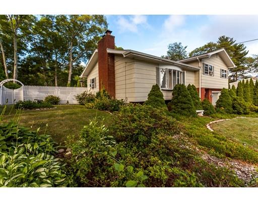 33 Burt St, Acushnet, MA 02743 photo 4