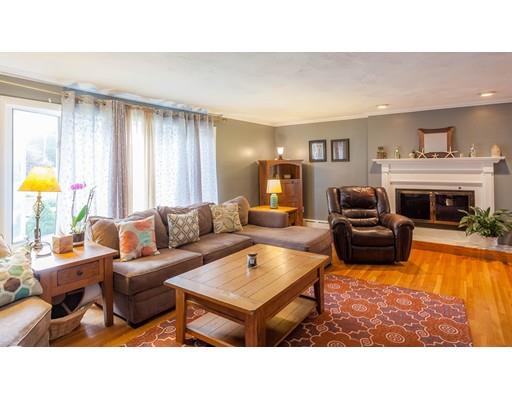 33 Burt St, Acushnet, MA 02743 photo 6