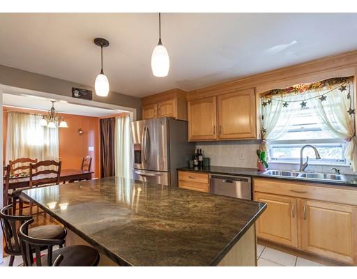 33 Burt St, Acushnet, MA 02743 photo 12