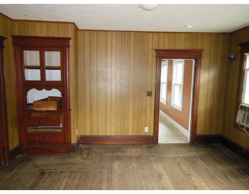 46 Quebec St, Springfield, MA 01151 photo 7