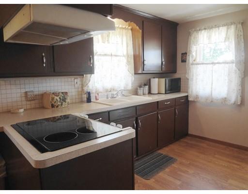 41 Beesley Ave, Chicopee, MA 01013 photo 7
