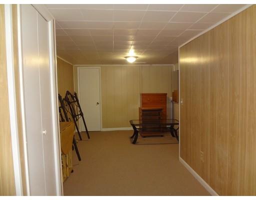 41 Beesley Ave, Chicopee, MA 01013 photo 23