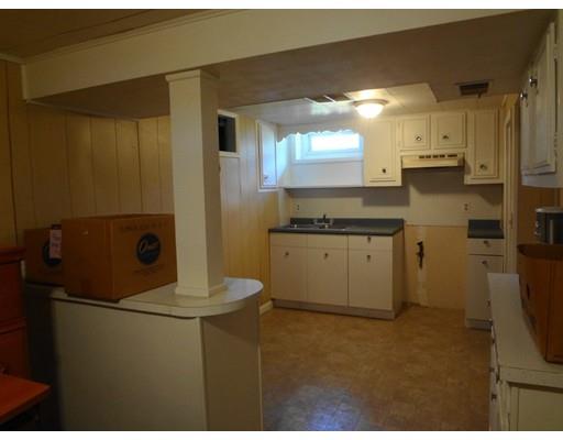 41 Beesley Ave, Chicopee, MA 01013 photo 19