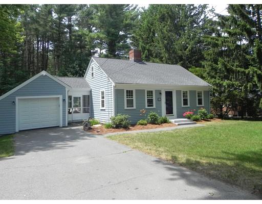 86 Whiting St, Hingham, MA 02043 photo 1