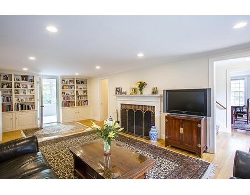 43 Glen Rd, Brookline, MA 02445 photo 5