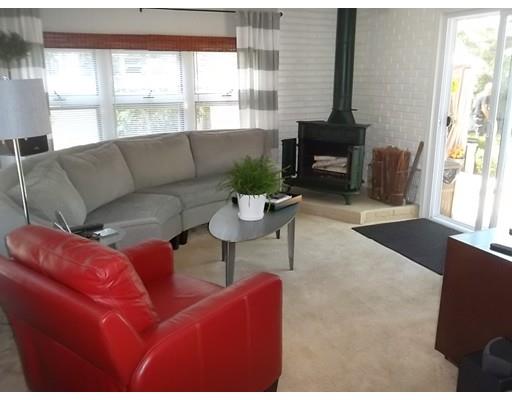 3 Eighth Ave, Wareham, MA 02571 photo 6