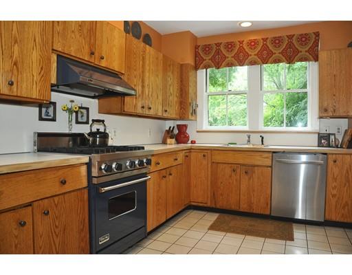 74 Maple St, Milton, MA 02186 photo 6