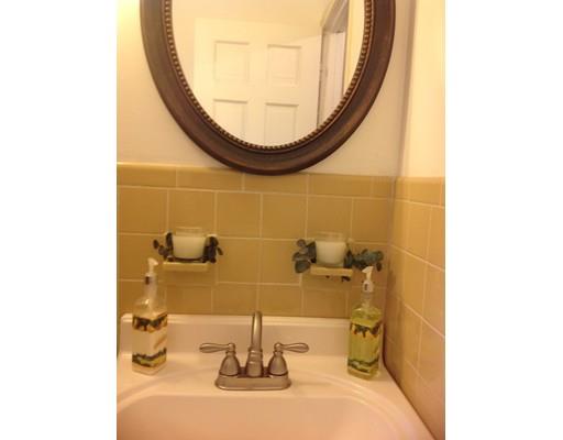 382 Springfield St, Springfield, MA 01107 photo 13