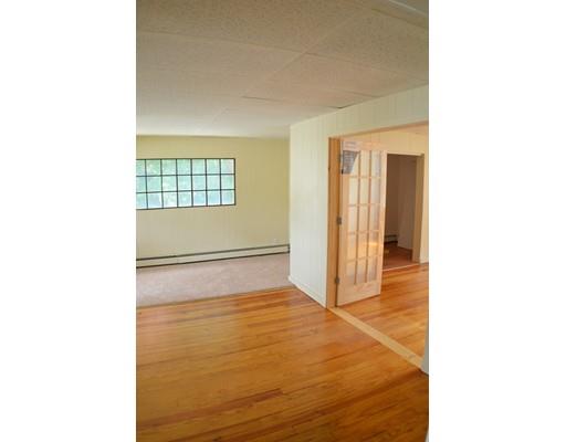 22 Lee Rd, Dracut, MA 01826 photo 4
