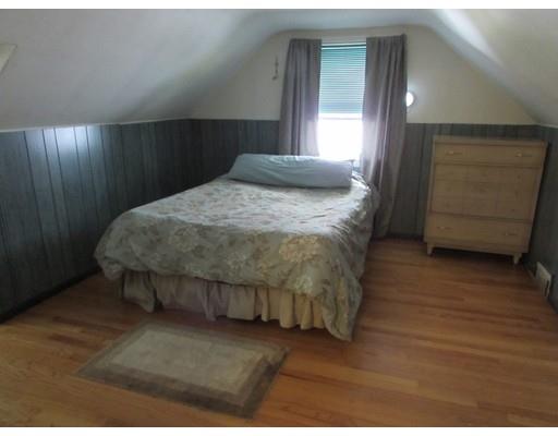 18 Michigan St, Springfield, MA 01151 photo 7