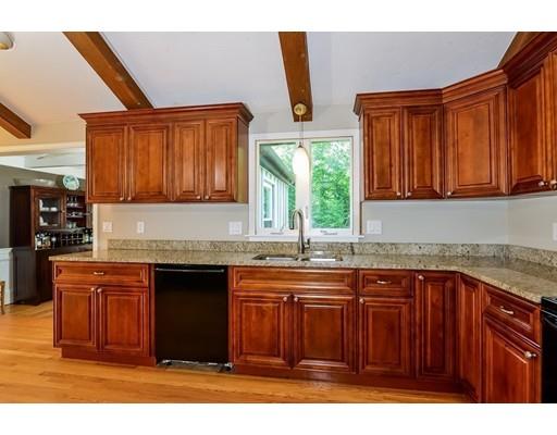 14 Everett St, Norfolk, MA 02056 photo 10