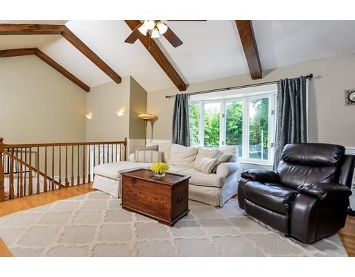 14 Everett St, Norfolk, MA 02056 photo 6