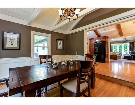 14 Everett St, Norfolk, MA 02056 photo 4