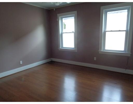 9 Clark St, Webster, MA 01570 photo 8