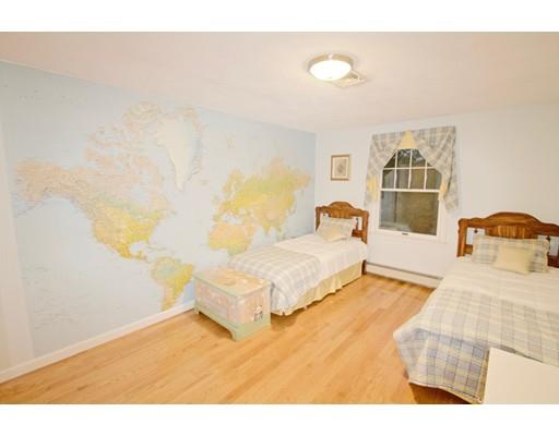 12 Lucia Rd, Marblehead, MA 01945 photo 17