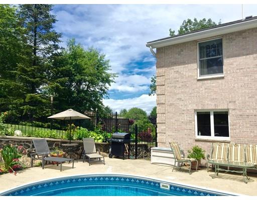 12 Lucia Rd, Marblehead, MA 01945 photo 3