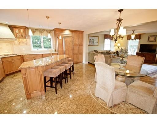 12 Lucia Rd, Marblehead, MA 01945 photo 5