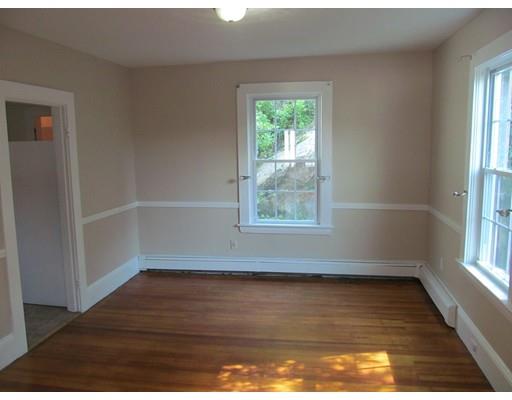216 E Central St, Franklin, MA 02038 photo 17