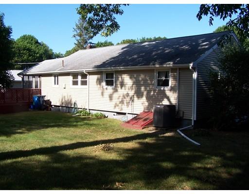 3 Smith Rd, Randolph, MA 02368 photo 4