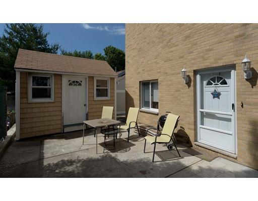 37 Myrtle St, Everett, MA 02149 photo 3