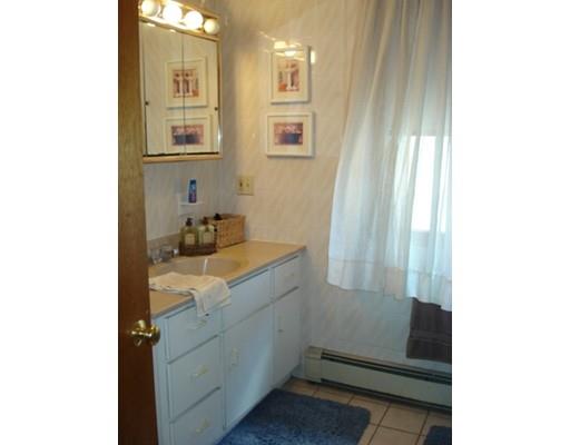 37 Myrtle St, Everett, MA 02149 photo 18