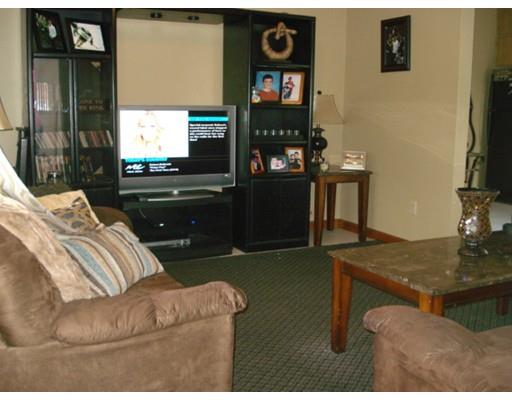 37 Myrtle St, Everett, MA 02149 photo 12