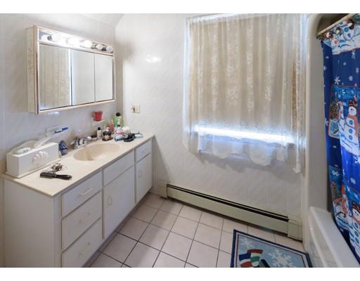 37 Myrtle St, Everett, MA 02149 photo 10