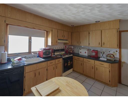 37 Myrtle St, Everett, MA 02149 photo 7