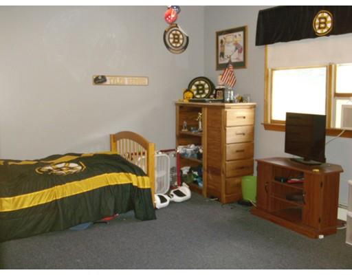 37 Myrtle St, Everett, MA 02149 photo 16