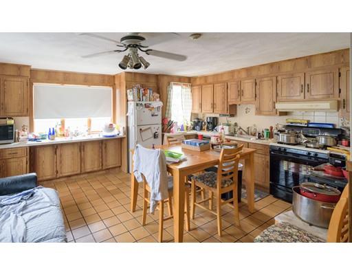 29 Myrtle St, Everett, MA 02149 photo 3