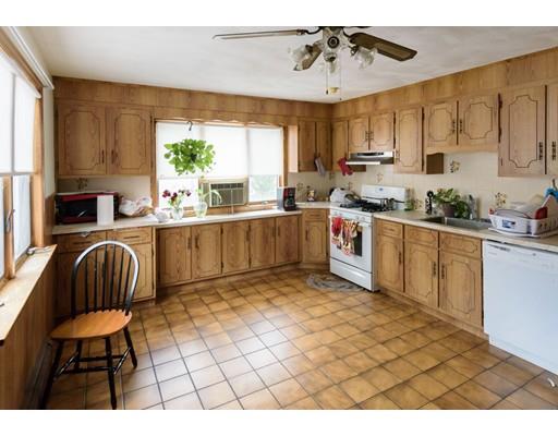 29 Myrtle St, Everett, MA 02149 photo 9
