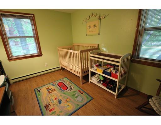 10 Deerfield Dr, Easthampton, MA 01027 photo 13