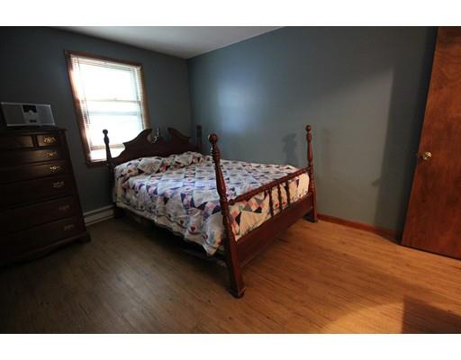 10 Deerfield Dr, Easthampton, MA 01027 photo 11