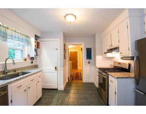 321 Lowell St, Reading, MA 01867 photo 12