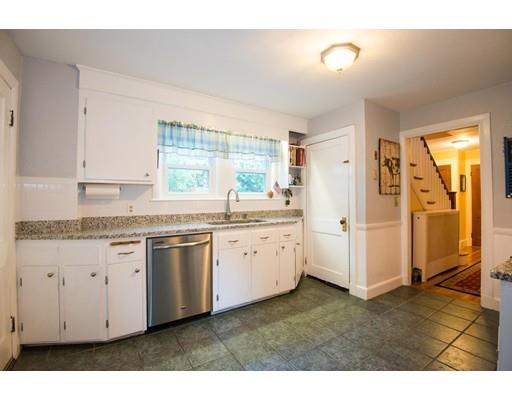321 Lowell St, Reading, MA 01867 photo 11