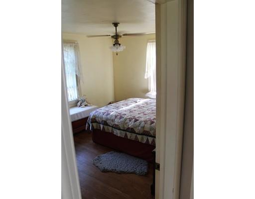31 Nelson St, Chicopee, MA 01013 photo 8
