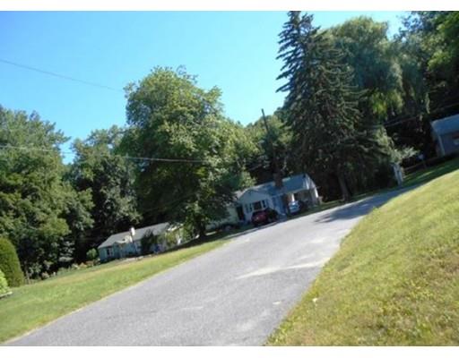 71 Cornwall St, Springfield, MA 01104 photo 4