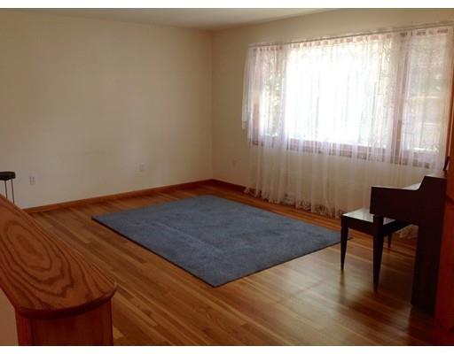 50 Goethe Pl, Dedham, MA 02026 photo 10
