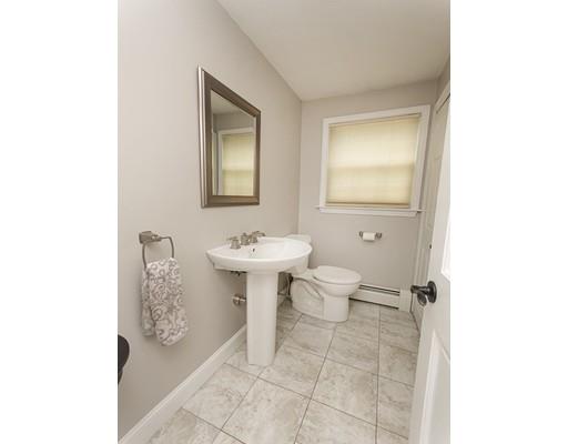 17 Rock Pond Rd, Windham, NH 03087 photo 16