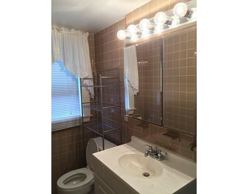 30 Home St, Beverly, MA 01915 photo 9