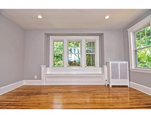 57 Rowena St, Worcester, MA 01606 photo 10