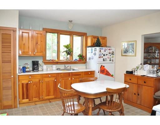14 Summit St, Gloucester, MA 01930 photo 3