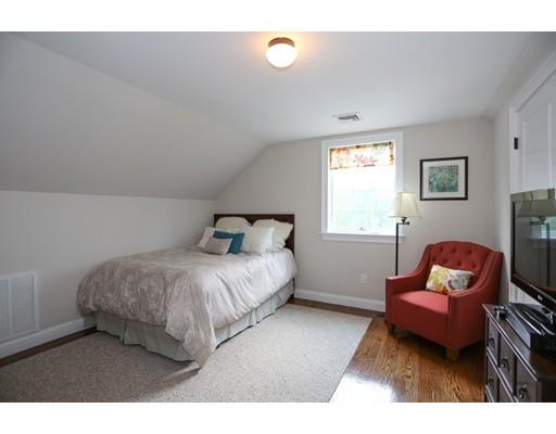 74 Pilgrim Rd, Needham, MA 02492 photo 20