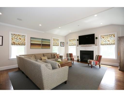 74 Pilgrim Rd, Needham, MA 02492 photo 12