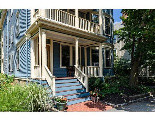 33 Stanton Rd #1, Brookline, MA 02445 photo 1