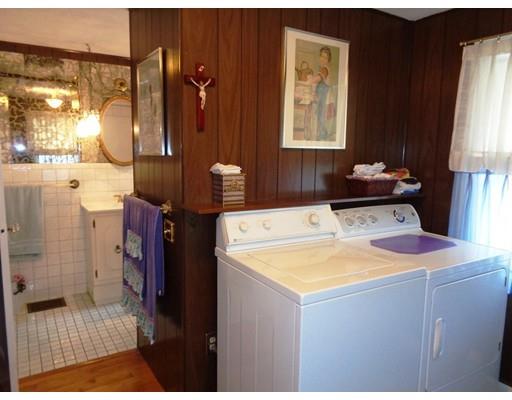 106 Riverside Dr, Dedham, MA 02026 photo 15