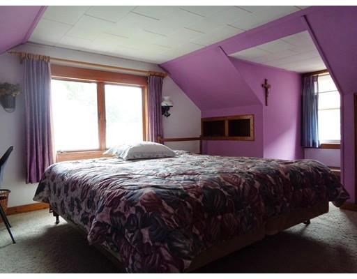 106 Riverside Dr, Dedham, MA 02026 photo 12